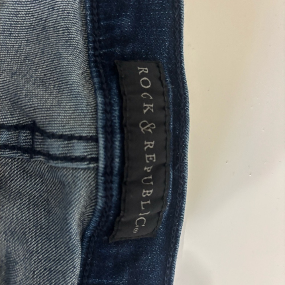 Rock & Republic Ripped Indigo Skinny Jeans - Picture 3 of 4